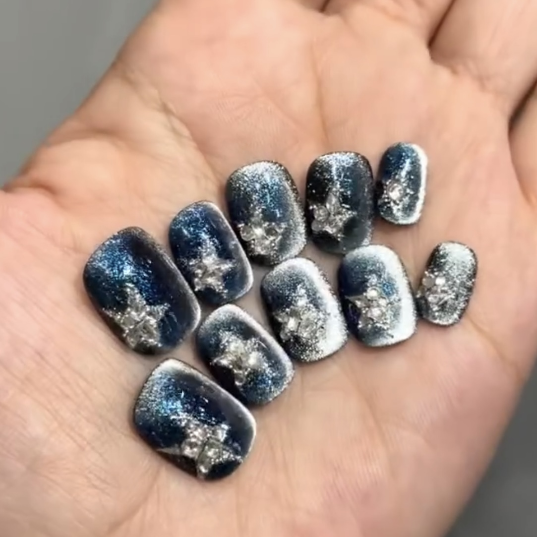 “Blue Starrrrr!” Handmade Press-on nail
