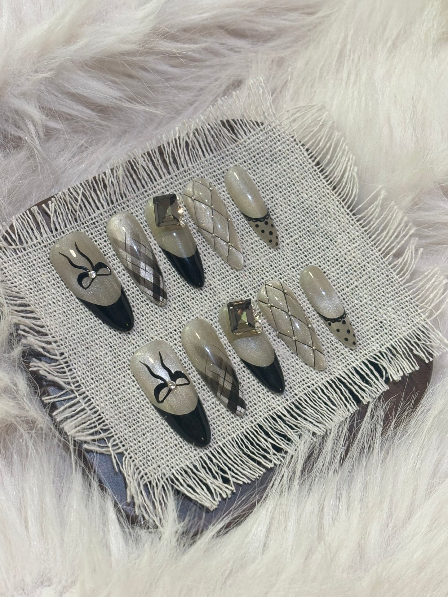 “Black Ribbon” Handmade Press-on nail