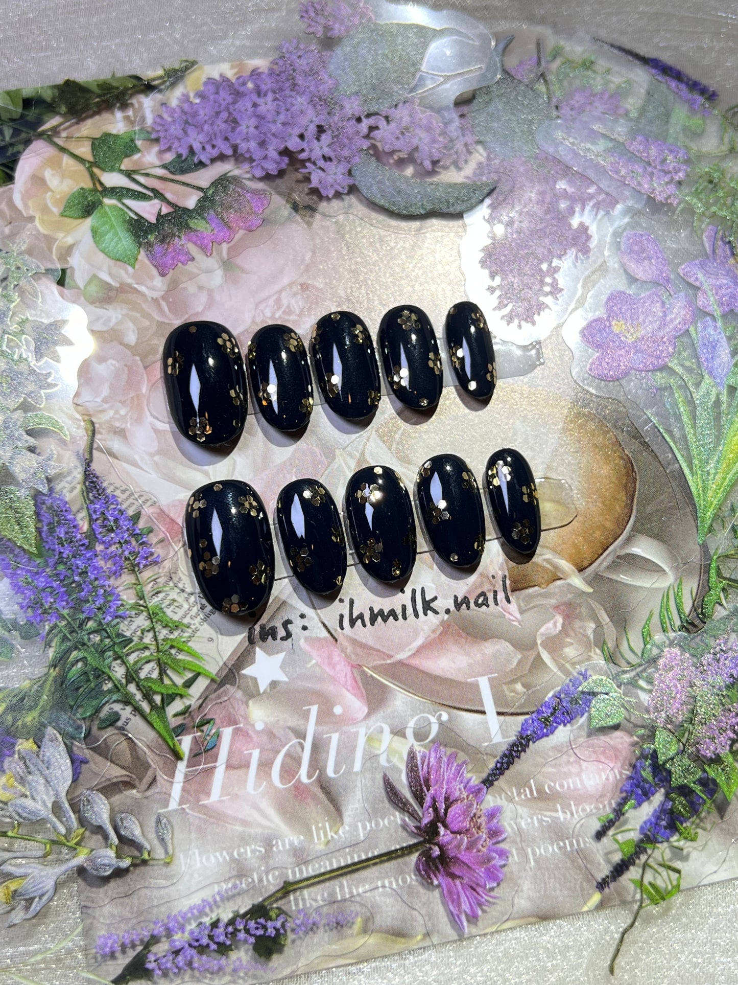 “Midnight Blooming” Handmade Press-on nail